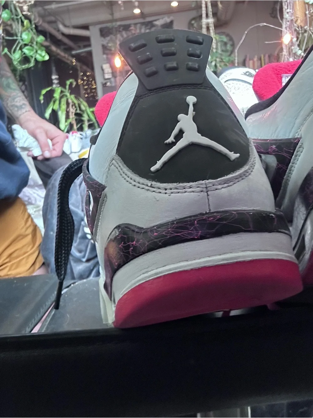 Jordan 4 Retro Pale Citron
